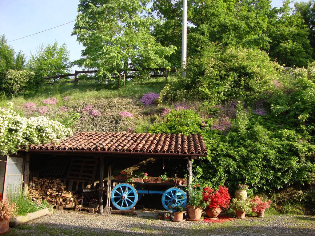 Cascina Nel Bosco Bed & Breakfast Moncucco Torinese Exterior photo
